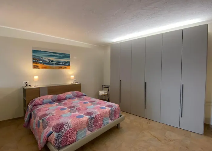 La Casa Di Pericle 3* 브렌조네 술 가르다