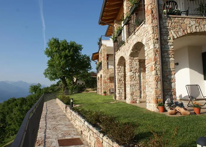 La Casa Di Pericle 아파트호텔 3*